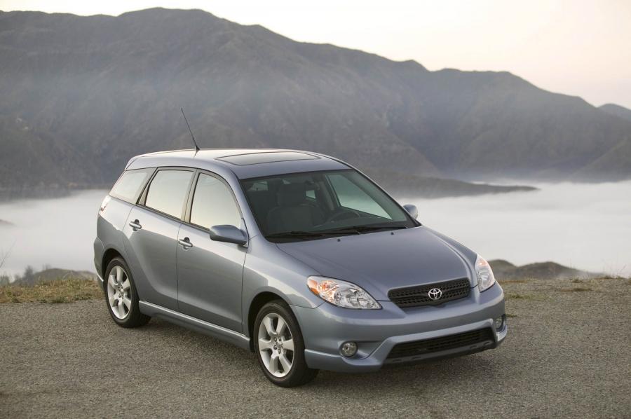  Toyota Matrix 2003 года  (фото 67 из 102)